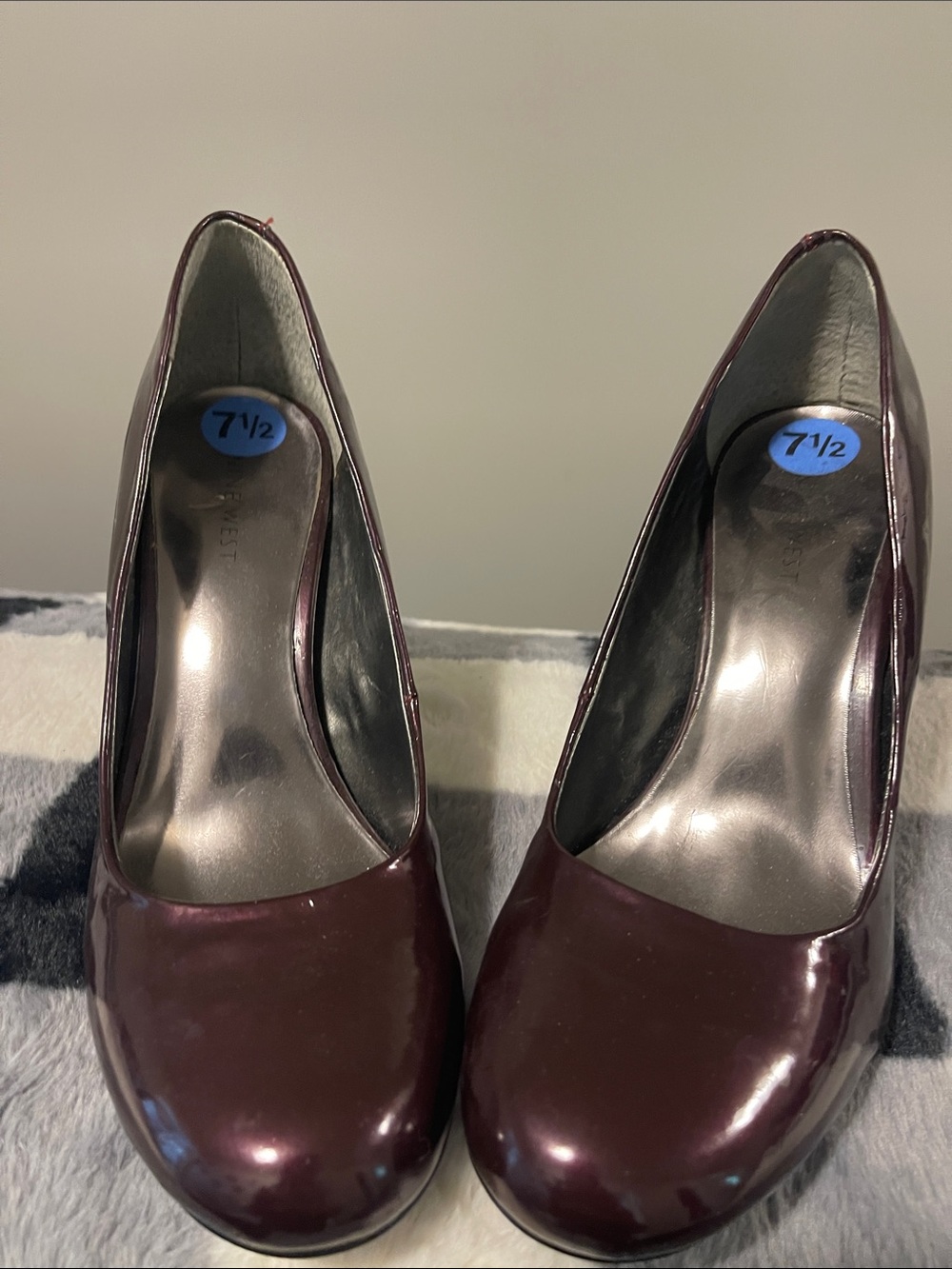Nine West Women's Burgundy Patent Round-Toe Pumps